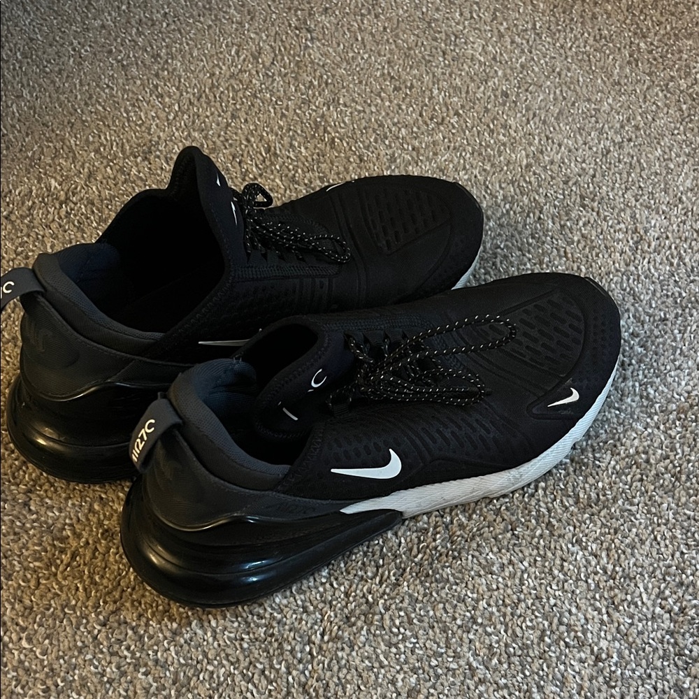 Nike Black and White air max 270.